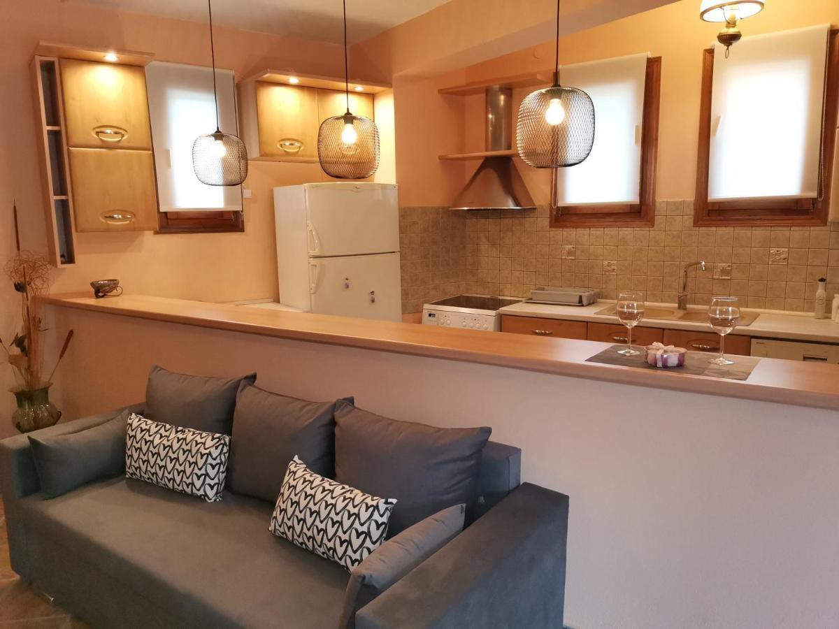 Christie'S Ground Floor Apartment By The Sea 카토 가트제아 외부 사진